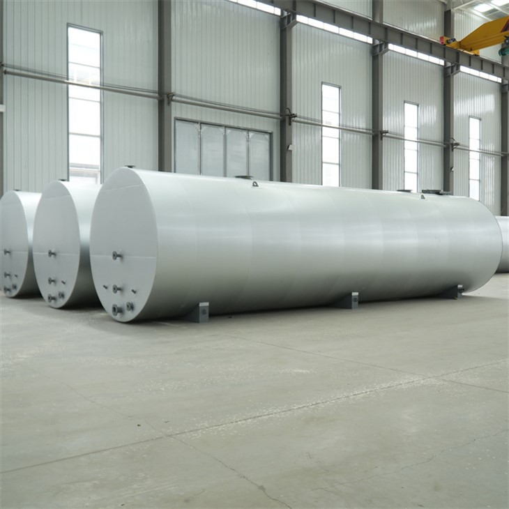 Nádrž na bitumenovou emulzi